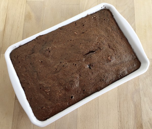 Le gâteau au chocolat après cuisson à L'Omnicuiseur