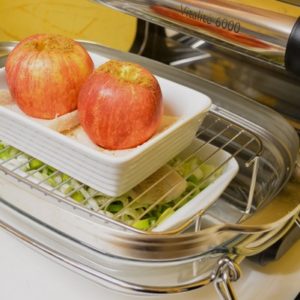 Étape 4 : déposez les pommes dans leurs ramequins